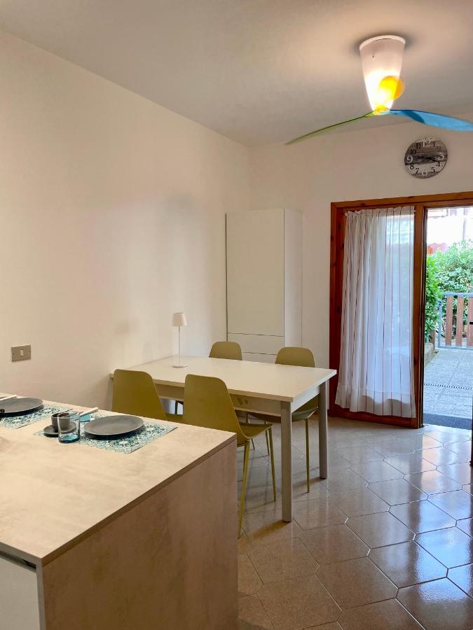 Residenza Mayla Villa Lignano Sabbiadoro Exterior foto