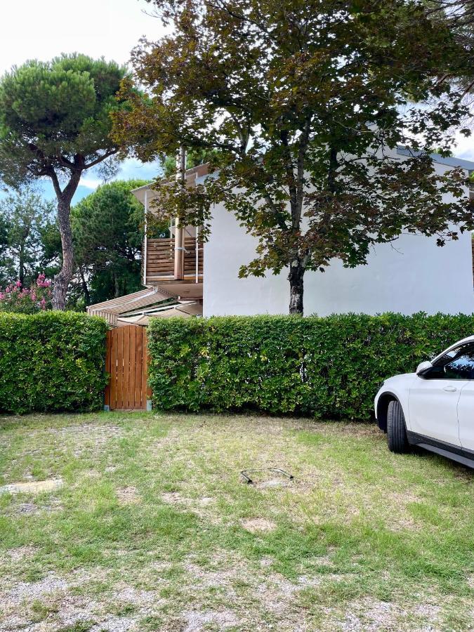 Residenza Mayla Villa Lignano Sabbiadoro Exterior foto